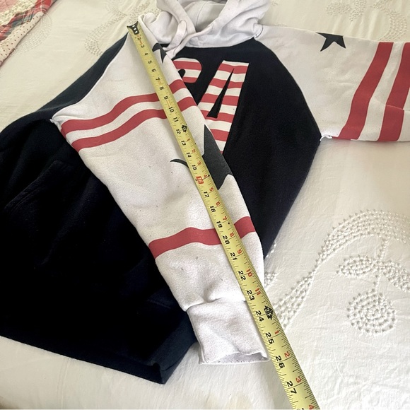 Vintage Washington DC USA American Flag Spell Out Sweatshirt Hoodie Embroidered - Picture 7 of 8